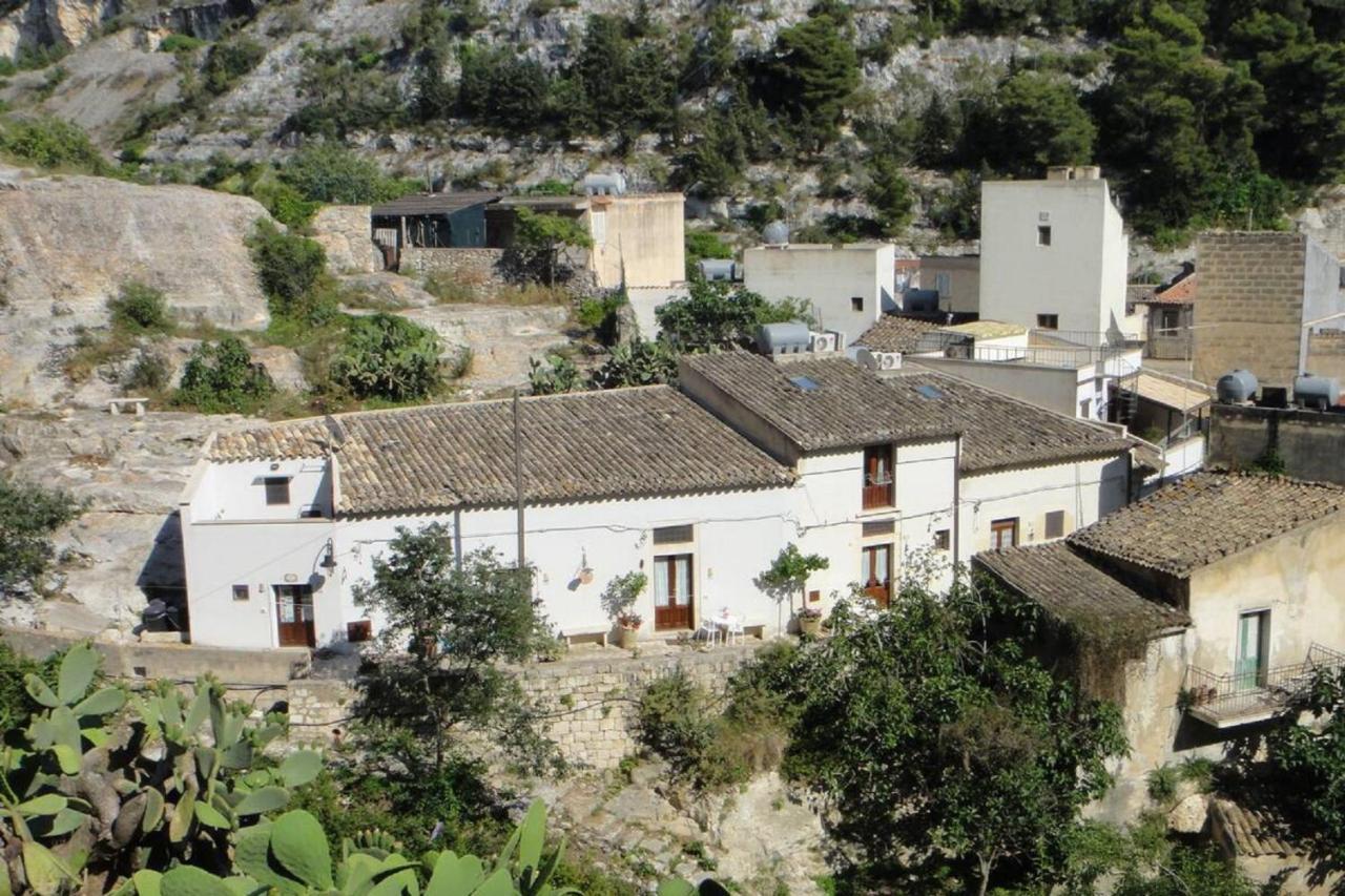 Lilibeth Houses - Charming & Lovely Views Scicli Exterior foto