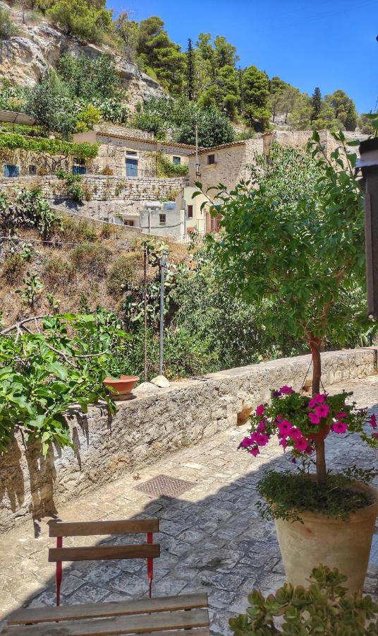 Lilibeth Houses - Charming & Lovely Views Scicli Exterior foto